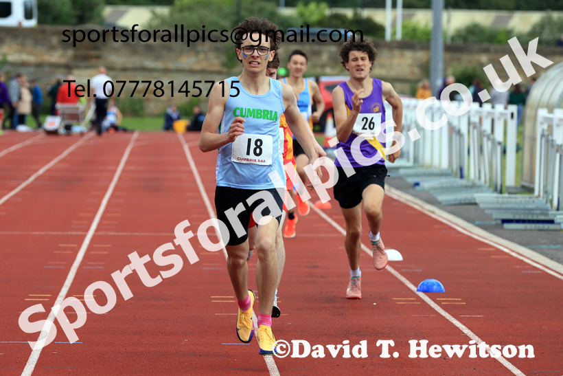 Middle Distance, 2026 Northern Schools Inter Counties, Wentworth, Hexham. Photo: David T. Hewitson/Sports for All Pics